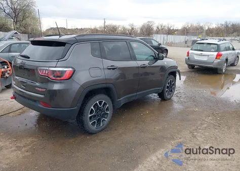 2020 Jeep Compass Trailhawk 4X4 from USA, damaged, VIN 3C4NJDDB3LT150004